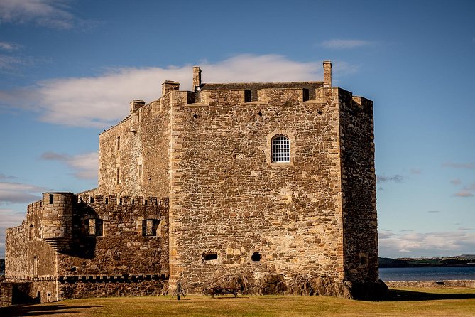 Outlander Adventure Day Tour from Glasgow Including Admissions - Blackness Castle, the hard-edged Fort William