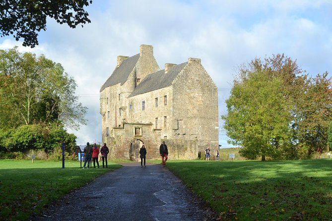 Outlander Film Locations Day Trip from Edinburgh - Culross: Cranesmuir with time for lunch