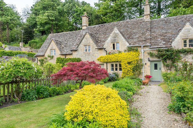 Oxford and Traditional Cotswolds Villages Small-Group Day Tour from London - Timing, traffic, and the risk of a late start