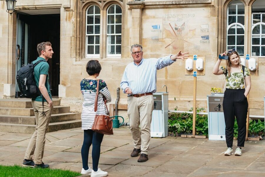 Oxford: City and University Tour, including college entry - Five details that make this Oxford walk worthwhile