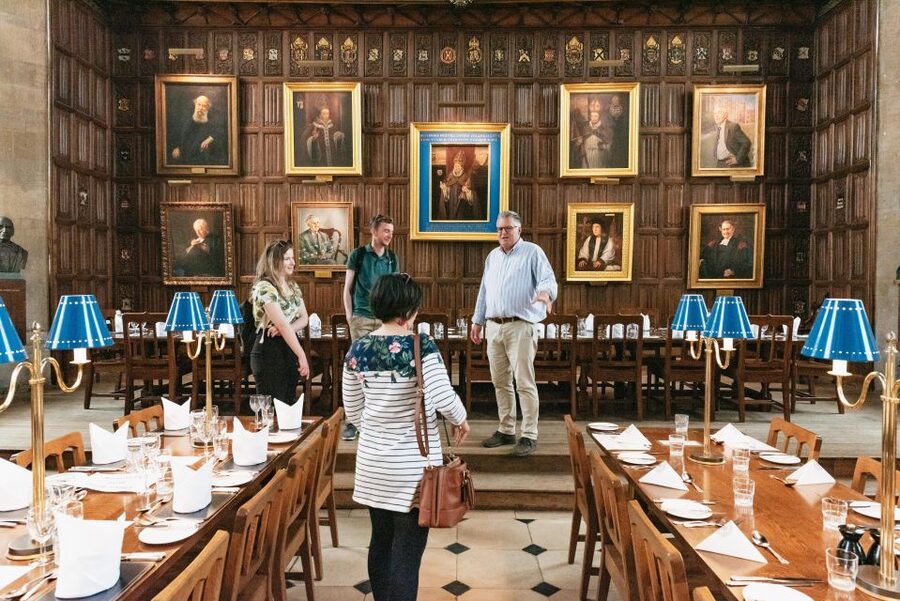 Oxford: City and University Tour, including college entry - Should you book the Oxford City and University Tour?