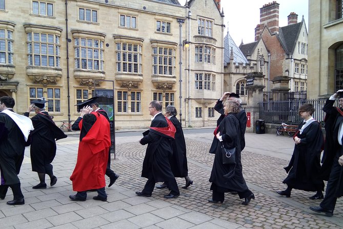 Oxford City and University Walking Small Group PUBLIC Tour - The Bodleian Library and the Divinity School