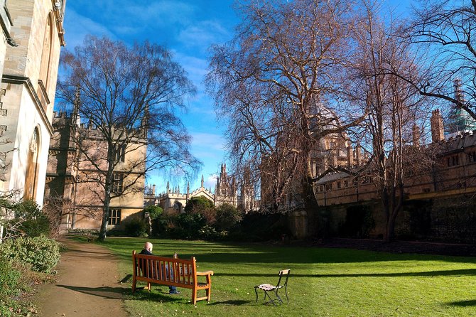 Oxford City and University Walking Small Group PUBLIC Tour - Exeter College and the literary Oxford