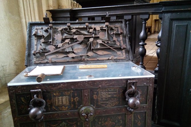 Oxford Harry Potter Insights entry to Divinity School PUBLIC Tour - The Turf, Oxford’s Three Broomsticks