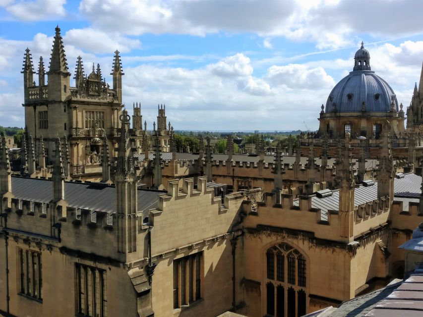 Oxford: Official University and City Walking Tour - How the guiding style affects the experience
