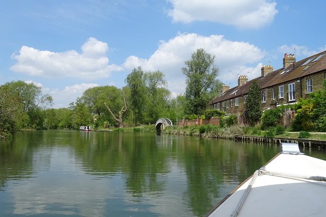 Oxford Sightseeing Picnic River Cruise - Setting Off at Folly Bridge