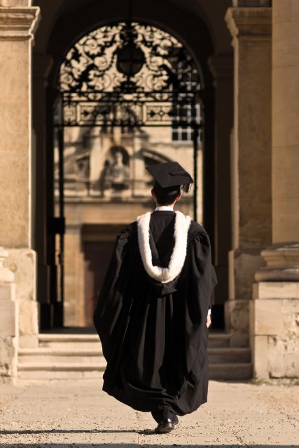 Oxford University: Guided Small Group Walking Tour - What this Oxford walk is really designed to do
