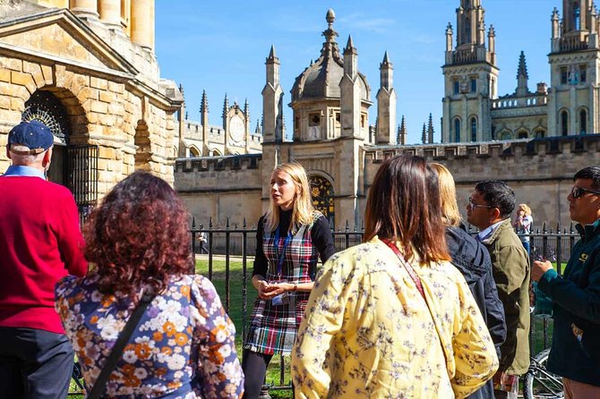 Oxford University Walking Tour With University Alumni Guide - Starting with the University of Oxford