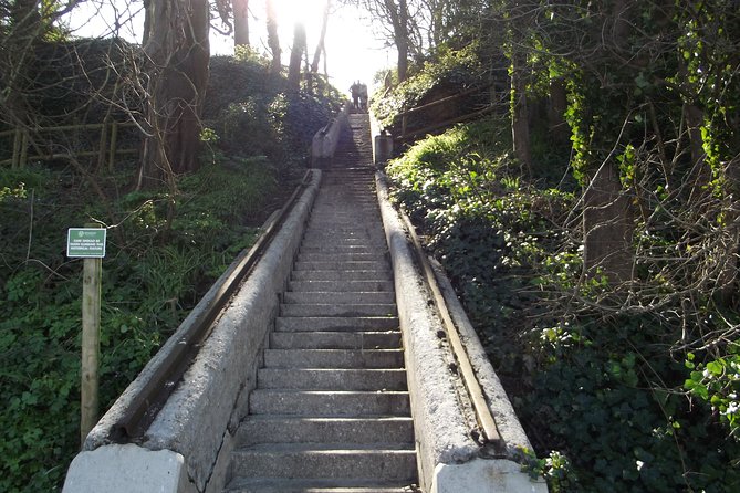 Pauls Walking Tour - Sundays at 10:00am - or Group - Booking, meeting, and cancellation tips