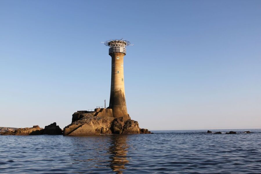 Penzance: Land's End Boat Tour with Wildlife Guides - Is $83 a Fair Price for Two Hours?