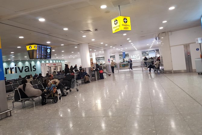 Private Arrival Transfer from Heathrow Airport to London - The drive into central London