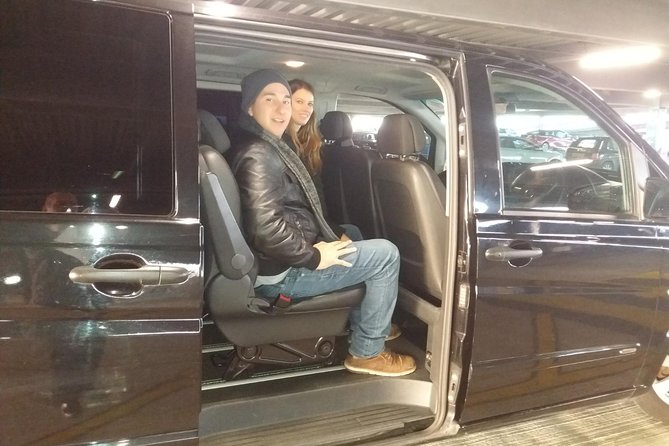 Private Arrival Transfer from Heathrow Airport to London - The human side of the service