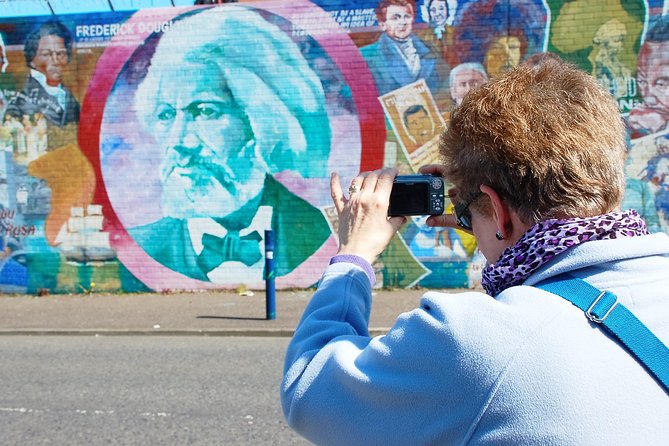 Private Belfast Troubles Cab Tour Adventure 2hrs Personal Guide - Beginning on Falls Road, where murals carry political memory