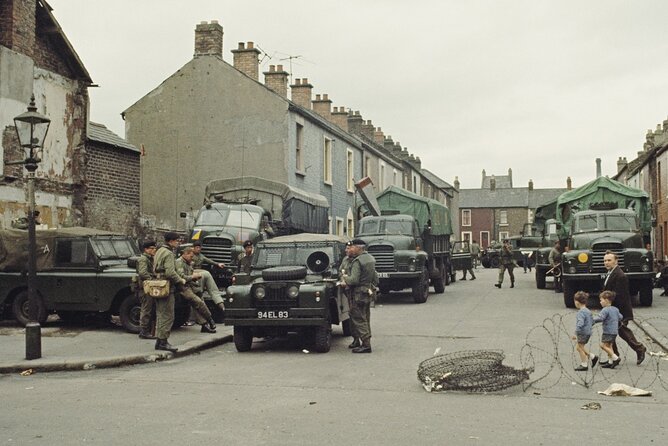 Private Belfast Troubles Cab Tour Adventure 2hrs Personal Guide - Crumlin Road Gaol, the courthouse, and a difficult legal past