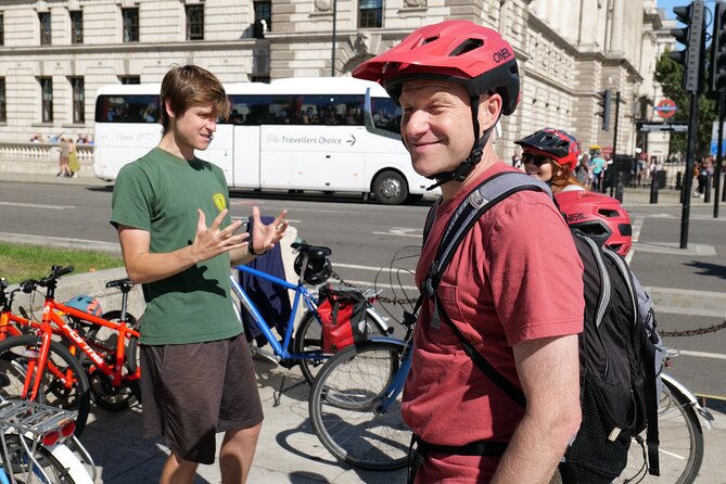 Private Bike or eBike Gold Classic Tour London - St. Paul’s Cathedral and the London Eye
