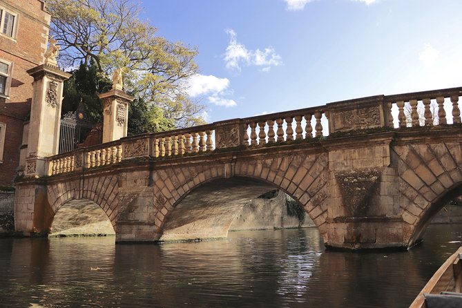 Private Chauffeur Punt Tour - King’s College and its remarkable chapel