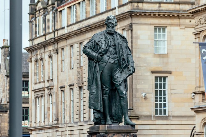 Private City Kickstart Tour: Edinburgh - Why booking early makes a difference