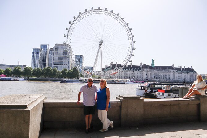 Private Classic London Taxi Tour - Buckingham Palace and St. James’s Palace