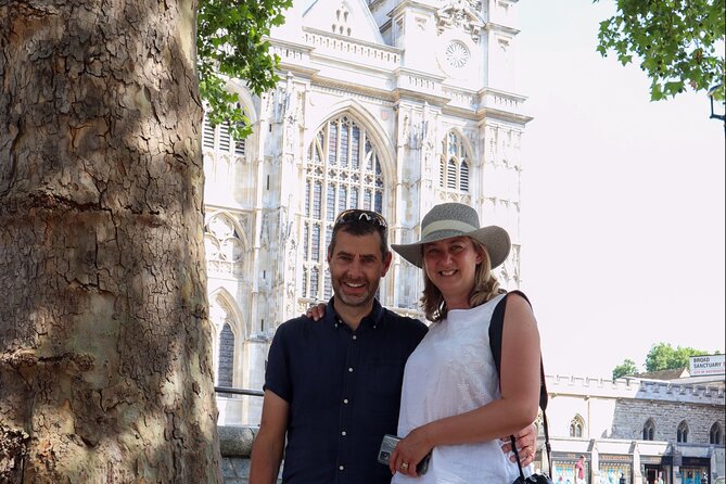 Private Classic London Taxi Tour - Grosvenor Square, the city’s American connection