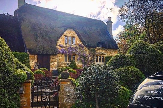 Private Cotswold Village Tour - 4th & 5th guest travel FREE - Bourton-on-the-Water along the river