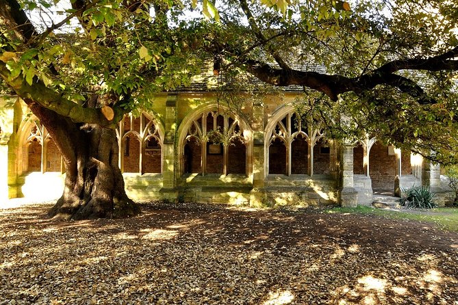 Private Day Tour to Oxford and The Cotswolds - The real value of $1,519.19