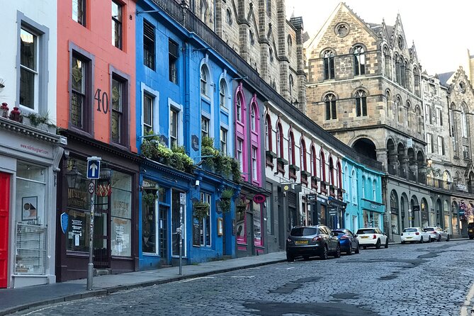 Private Edinburgh City 4-Hour Guided Tour in a black cab LEVC TX - Starting on the Royal Mile and in Old Town