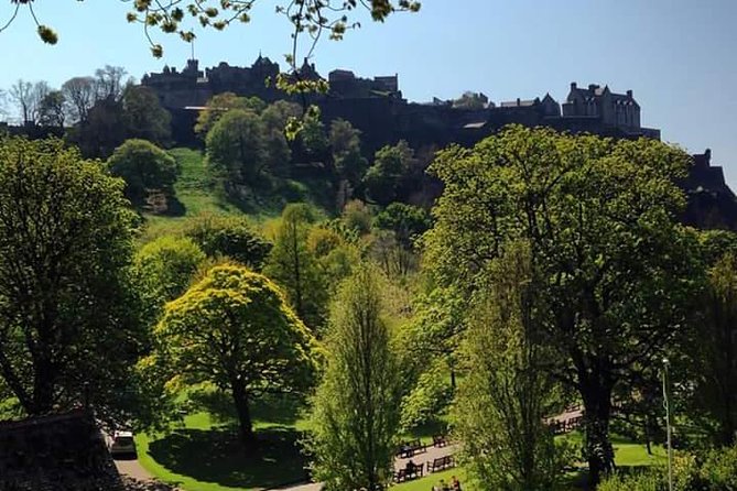 Private Edinburgh City Half-Day Tour - Victoria Street, Greyfriars Bobby, and local character