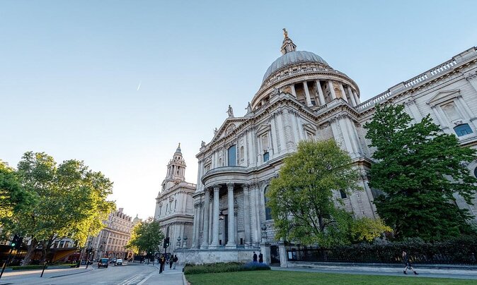 Private Group: Historical Pub Walking Tour of London - Key details at a glance