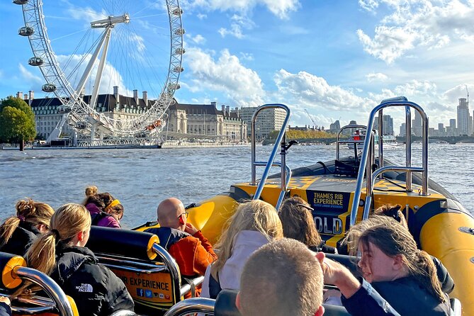 PRIVATE HIRE SPEEDBOAT 'THAMES BARRIER EXPERIENCE - 70 minutes from Embankment - Who will get the most from this private ride