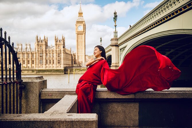 Private landmarks photoshoot for families and couples - Why this London photoshoot works better than a selfie
