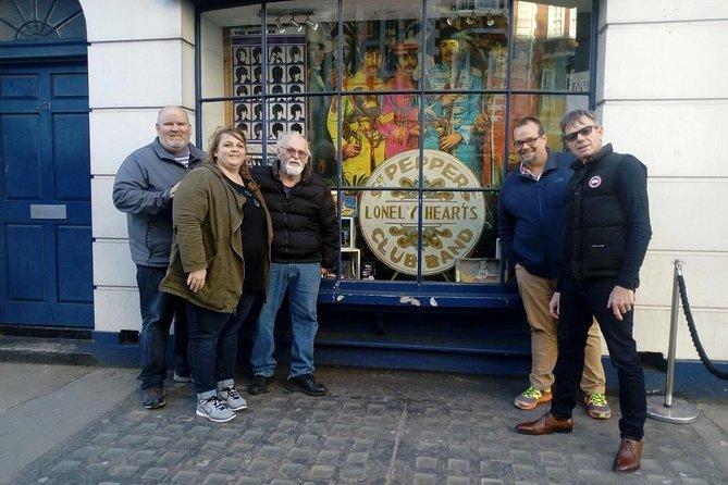 Private London Beatlemania Tour in an Iconic Black Cab - A wider music tour, not only a Beatles route