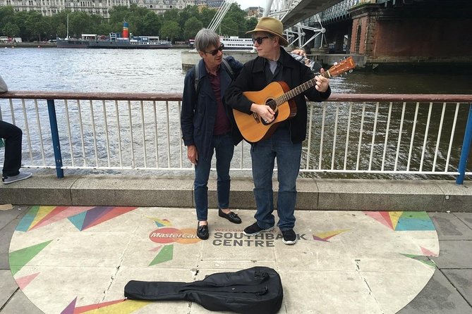 Private Rock n Roll History Tour of London in an Iconic Black Cab - St. James’s and the Beatles secret