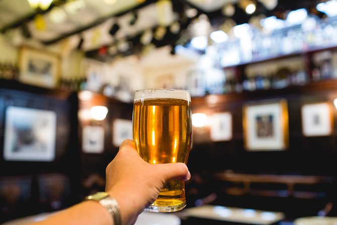 Private Tour of London's Historic Pubs - Jane Peyton’s guiding style is a major part of the value