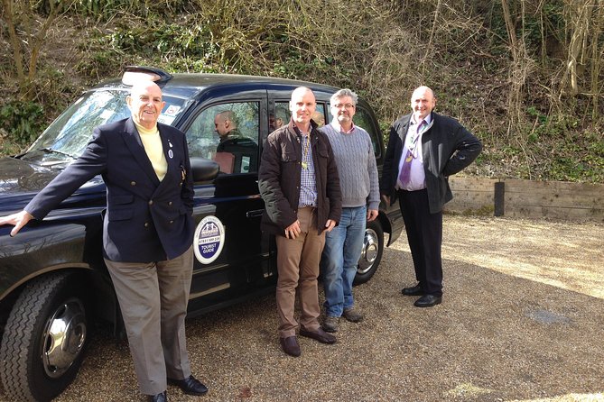 Private Tour: Traditional Black Cab Tour of London's Hidden Treasures - Trafalgar Square and London’s strange little clues