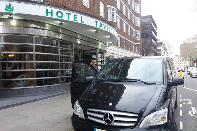 Private transfer from Heathrow to your London Hotel - Live flight tracking helps after delays