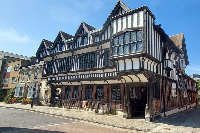 Private Walking Tour of Southampton - The Mayflower Memorial and Southampton’s place in a world-changing voyage