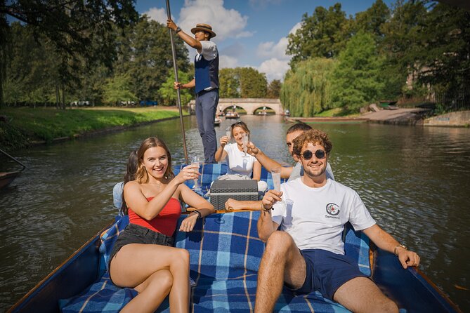 Punting Tour in Cambridge - Queens’ College and the Mathematical Bridge