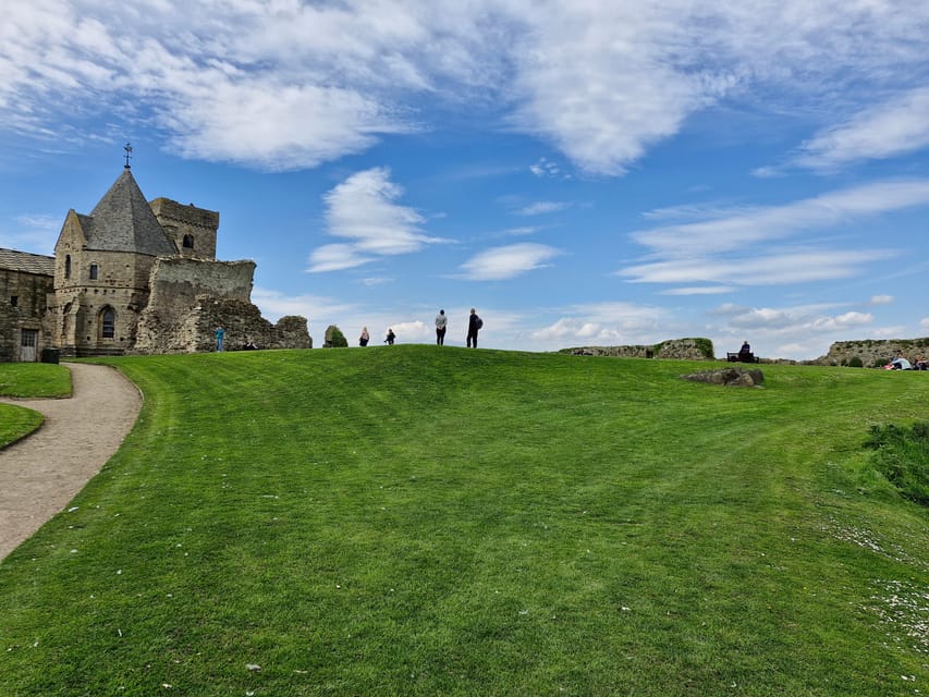 Queensferry: Sightseeing Cruise to Inchcolm Island - Landing on Inchcolm Island