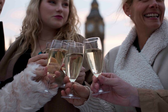 River Thames Evening Cruise with Sparkling wine and Canapés - Tower Bridge and the illuminated Tower of London