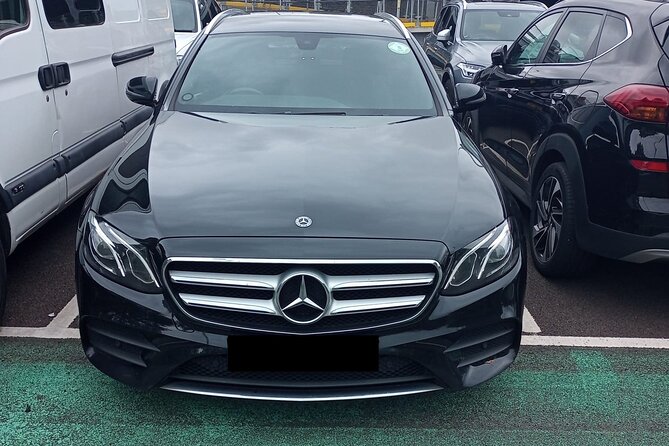Round Trip Taxi Transfer - Gatwick Airport To & From London - A direct ride with no sightseeing detours