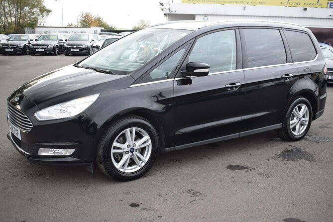 Round Trip Taxi Transfer - Heathrow Airport To & From London - Who will get the most from this ride?