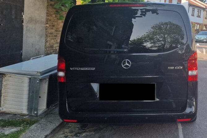 Round Trip Taxi Transfer - Stansted Airport To & From London - Safety and driver service