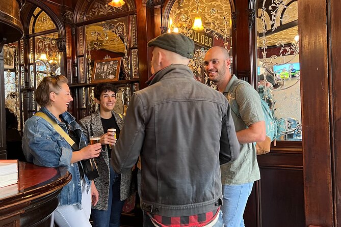 Royal Historic Pubs Walking Guided Tour in London - What $44.38 gets you, and what it does not