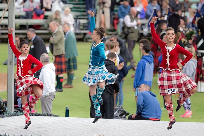 Scottish Highland Games Day Trip from Edinburgh - Leaving Edinburgh early from the Royal Mile