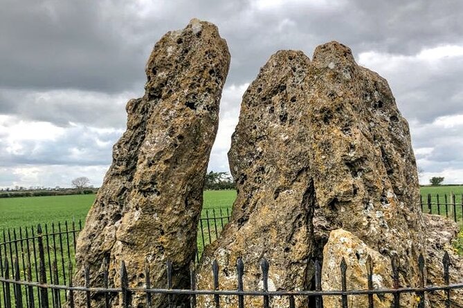 Secret Cotswolds Tour from Stratford-on-Avon or Moreton-in-Marsh - Burford, cottages and a useful lunch break