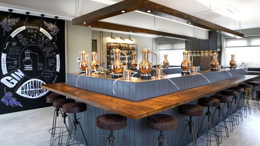 Shakespeare Distillery Tour & Tasting (Gin & Rum) - The 75-minute route through production