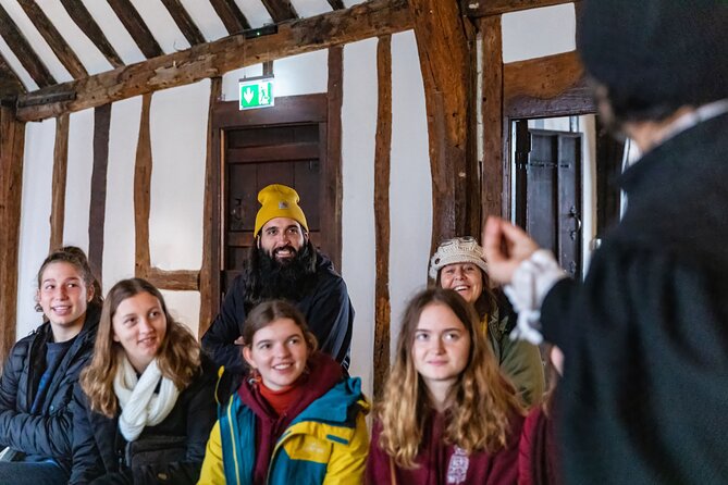 Shakespeare's Schoolroom & Guildhall Entry Ticket and Tour - How the guides shape the experience
