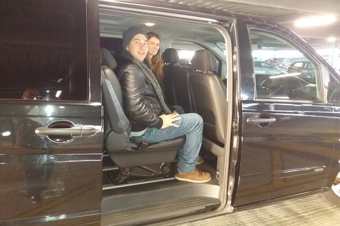 Shared Departure Transfer from your London Hotel to the Airport - Who Should Book This London Airport Transfer?