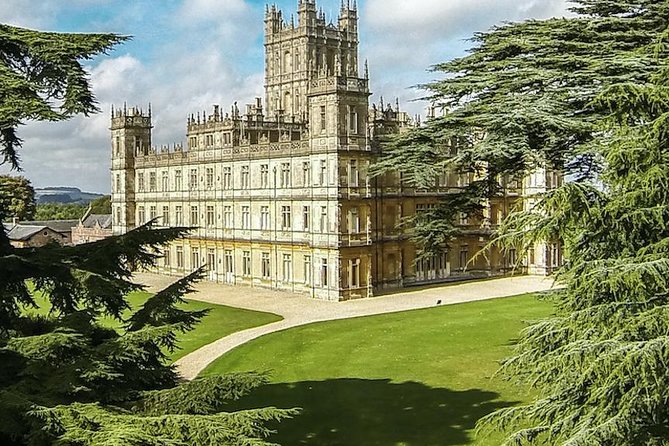 Shared Group Downton Abbey and Highclere Castle Tour from London - Why Downton fans get more than a castle visit