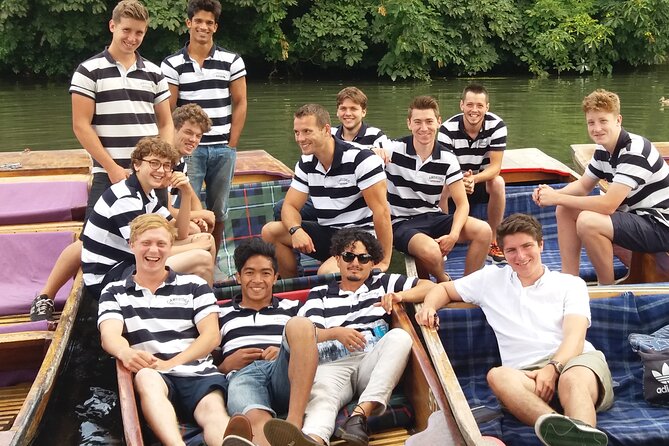 Shared Guided Punting Tour of Cambridge - Mathematical Bridge and Cambridge alumni